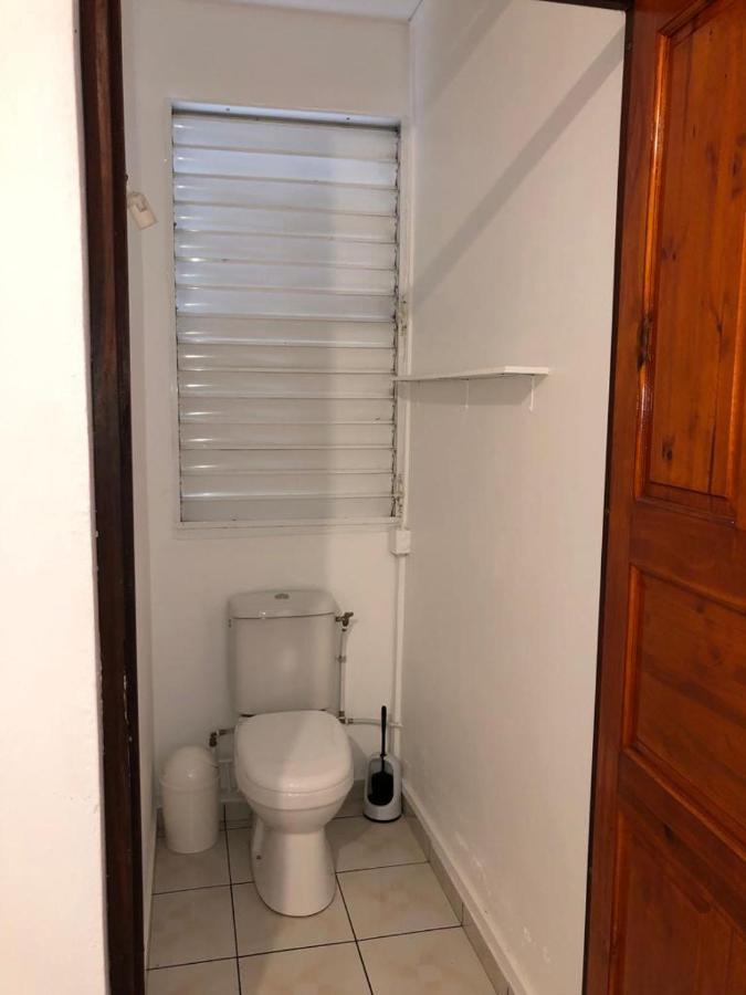 Jo Et Elie Appartement Le Gosier  Buitenkant foto